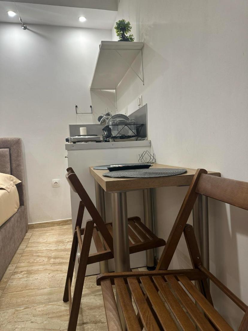 Dimitris Center Apartment テッサロニキ エクステリア 写真